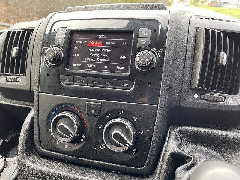 Vauxhall Movano 2.2 CDTi 3500 BiTurbo Dynamic FWD L3 H3 Euro 6 (s/s) 5dr - U398