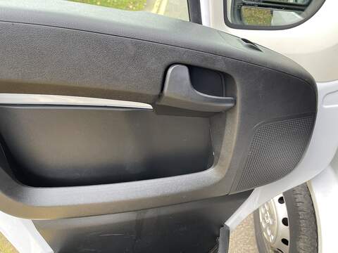 Vauxhall Movano 2.2 CDTi 3500 BiTurbo Dynamic FWD L3 H3 Euro 6 (s/s) 5dr - U398