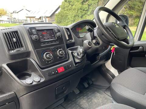 Vauxhall Movano 2.2 CDTi 3500 BiTurbo Dynamic FWD L3 H3 Euro 6 (s/s) 5dr - U398