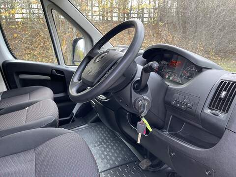 Vauxhall Movano 2.2 CDTi 3500 BiTurbo Dynamic FWD L3 H3 Euro 6 (s/s) 5dr - U398