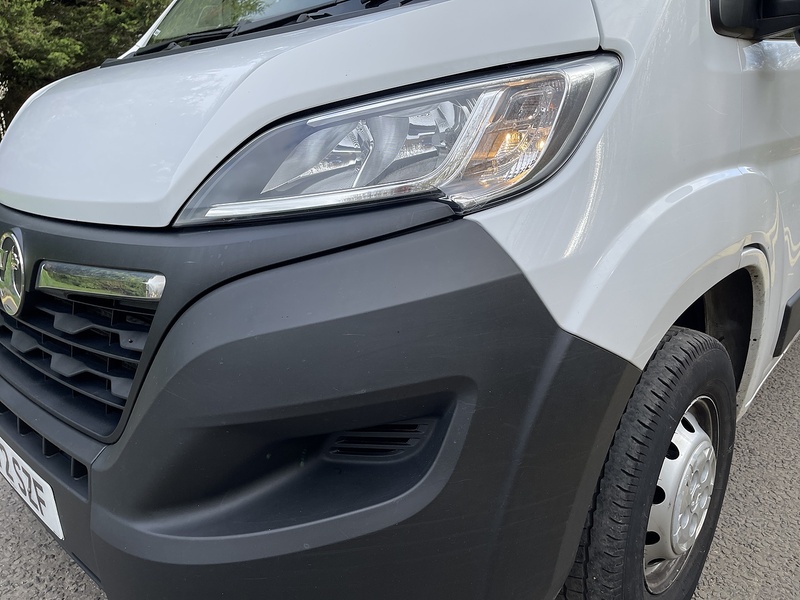 Vauxhall Movano 2.2 CDTi 3500 BiTurbo Dynamic FWD L3 H3 Euro 6 (s/s) 5dr - U398