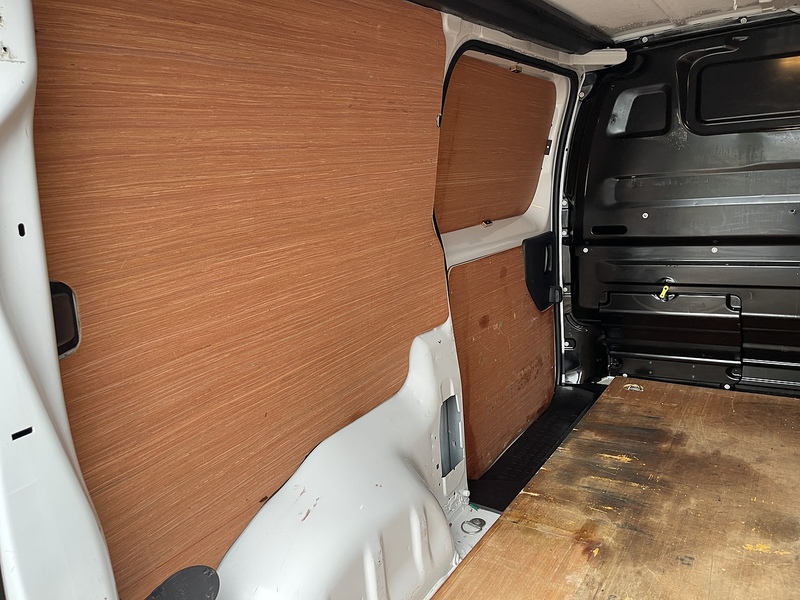 Peugeot Expert 1.5 BlueHDi 1000 Professional Premium Standard Panel Van MWB Euro 6 (s/s) 6dr - U399