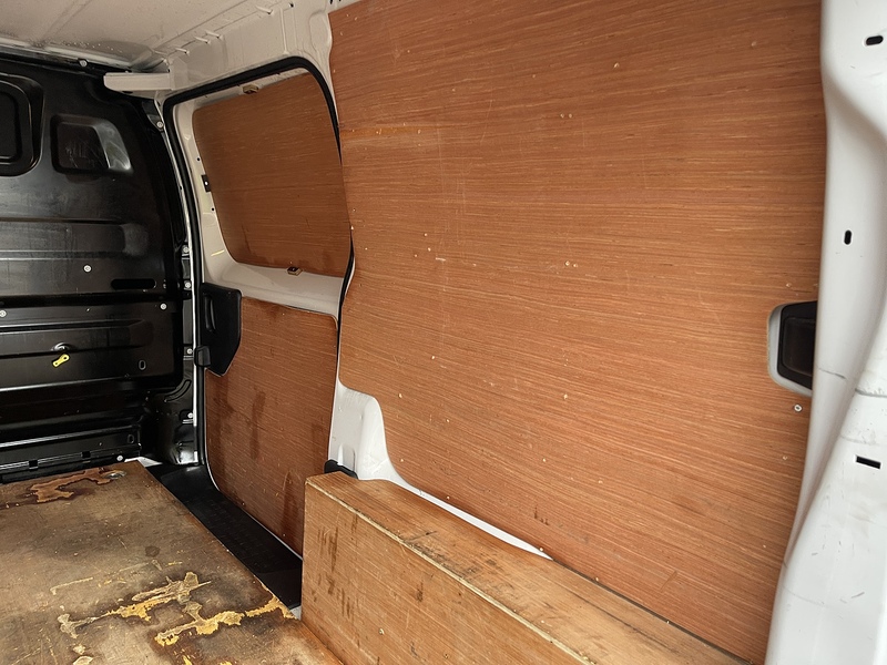 Peugeot Expert 1.5 BlueHDi 1000 Professional Premium Standard Panel Van MWB Euro 6 (s/s) 6dr - U399