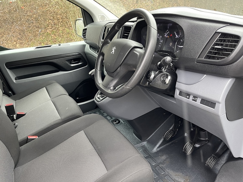 Peugeot Expert 1.5 BlueHDi 1000 Professional Premium Standard Panel Van MWB Euro 6 (s/s) 6dr - U399