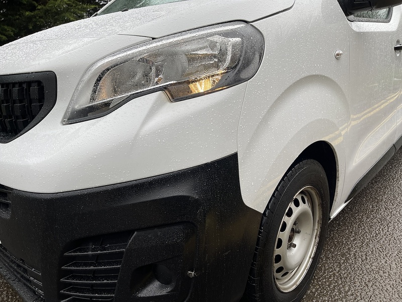 Peugeot Expert 1.5 BlueHDi 1000 Professional Premium Standard Panel Van MWB Euro 6 (s/s) 6dr - U399