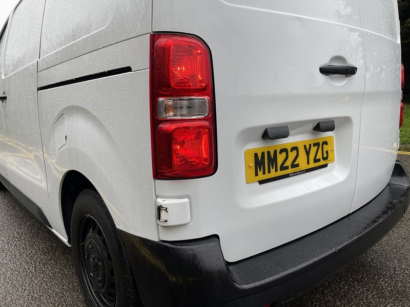 Peugeot Expert 1.5 BlueHDi 1000 Professional Premium Standard Panel Van MWB Euro 6 (s/s) 6dr - U399