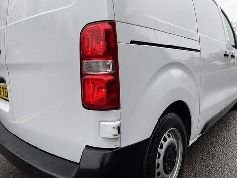 Peugeot Expert 1.5 BlueHDi 1000 Professional Premium Standard Panel Van MWB Euro 6 (s/s) 6dr - U399