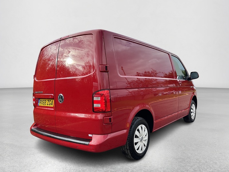 Volkswagen Transporter 2.0 TDI T30 BlueMotion Tech Trendline DSG FWD SWB Euro 6 (s/s) 5dr - U400