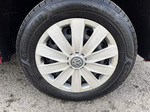 Volkswagen Transporter 2.0 TDI T30 BlueMotion Tech Trendline DSG FWD SWB Euro 6 (s/s) 5dr - U400