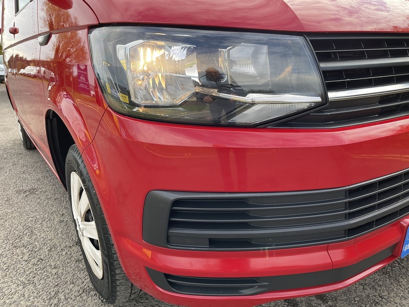 Volkswagen Transporter 2.0 TDI T30 BlueMotion Tech Trendline DSG FWD SWB Euro 6 (s/s) 5dr - U400