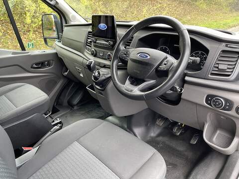 Ford Transit 2.0 460 EcoBlue Leader RWD L4 H3 Euro 6 (s/s) 5dr (17 Seat, DRW) - U401