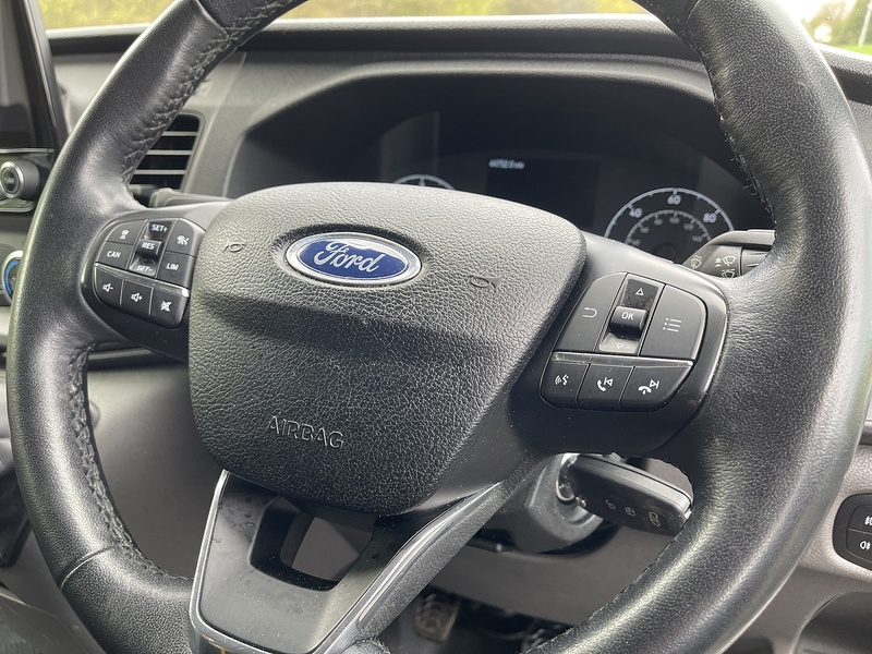 Ford Transit 2.0 460 EcoBlue Leader RWD L4 H3 Euro 6 (s/s) 5dr (17 Seat, DRW) - U401