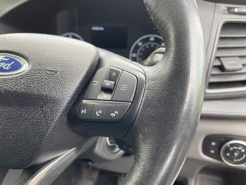 Ford Transit 2.0 460 EcoBlue Leader RWD L4 H3 Euro 6 (s/s) 5dr (17 Seat, DRW) - U401