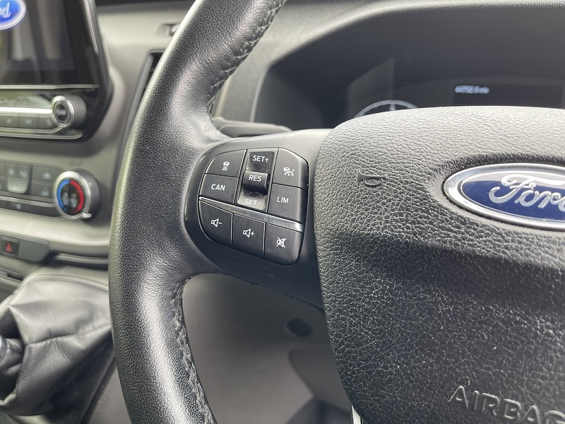 Ford Transit 2.0 460 EcoBlue Leader RWD L4 H3 Euro 6 (s/s) 5dr (17 Seat, DRW) - U401