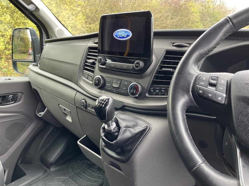 Ford Transit 2.0 460 EcoBlue Leader RWD L4 H3 Euro 6 (s/s) 5dr (17 Seat, DRW) - U401