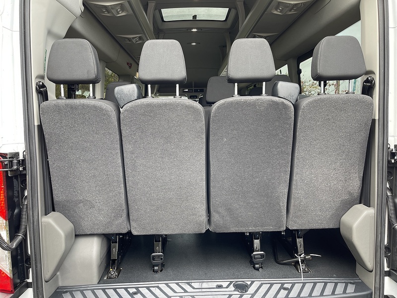 Ford Transit 2.0 460 EcoBlue Leader RWD L4 H3 Euro 6 (s/s) 5dr (17 Seat, DRW) - U401