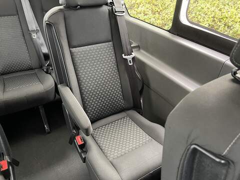 Ford Transit 2.0 460 EcoBlue Leader RWD L4 H3 Euro 6 (s/s) 5dr (17 Seat, DRW) - U401