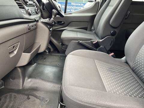 Ford Transit 2.0 460 EcoBlue Leader RWD L4 H3 Euro 6 (s/s) 5dr (17 Seat, DRW) - U401