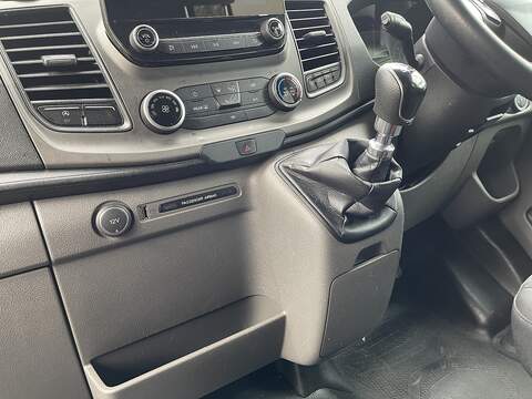 Ford Transit 2.0 460 EcoBlue Leader RWD L4 H3 Euro 6 (s/s) 5dr (17 Seat, DRW) - U401