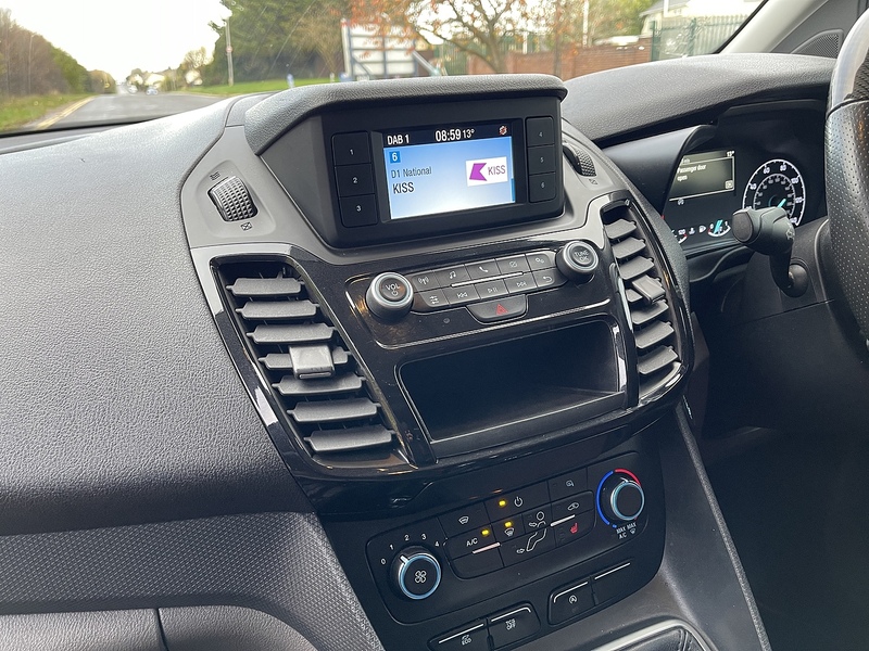 Ford Transit Connect 1.5 240 EcoBlue Limited L2 Euro 6 (s/s) 5dr - U402