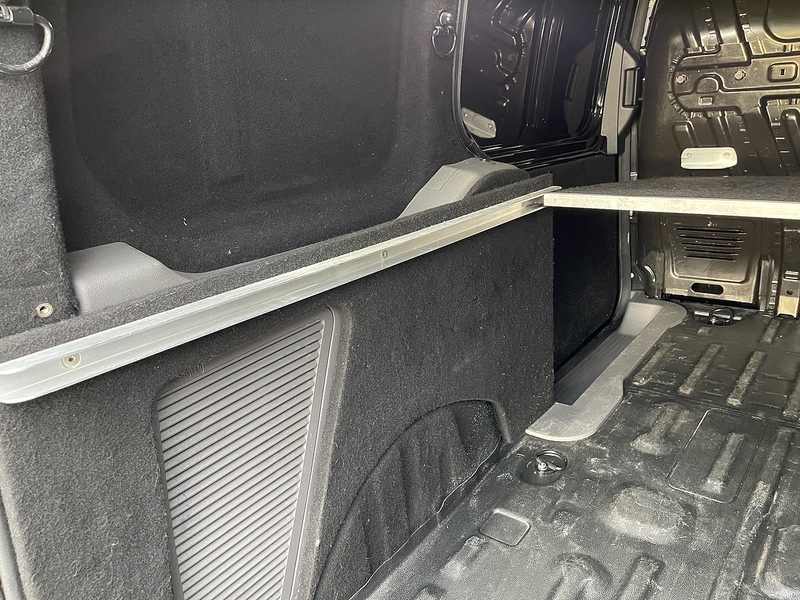 Ford Transit Connect 1.5 240 EcoBlue Limited L2 Euro 6 (s/s) 5dr - U402