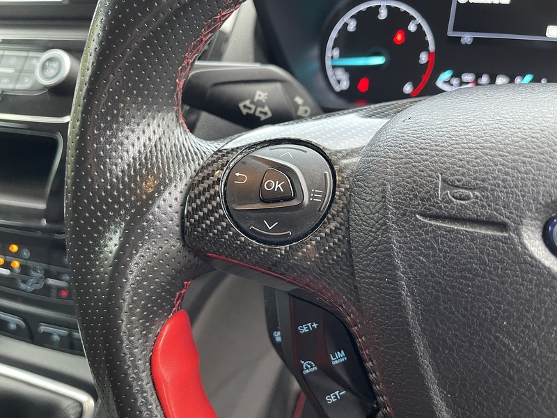 Ford Transit Connect 1.5 240 EcoBlue Limited L2 Euro 6 (s/s) 5dr - U402