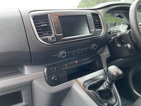 Citroen Dispatch 1.5 BlueHDi 1000 Enterprise Pro M FWD 2 Euro 6 (s/s) 6dr - U404