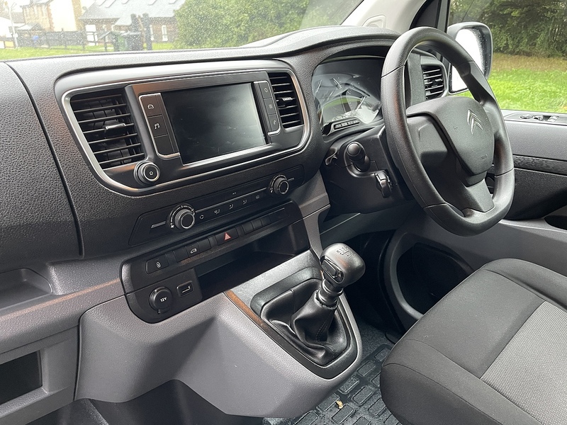 Citroen Dispatch 1.5 BlueHDi 1000 Enterprise Pro M FWD 2 Euro 6 (s/s) 6dr - U404