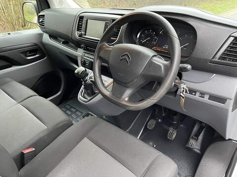 Citroen Dispatch 1.5 BlueHDi 1000 Enterprise Pro M FWD 2 Euro 6 (s/s) 6dr - U404