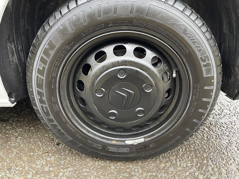 Citroen Dispatch 1.5 BlueHDi 1000 Enterprise Pro M FWD 2 Euro 6 (s/s) 6dr - U404