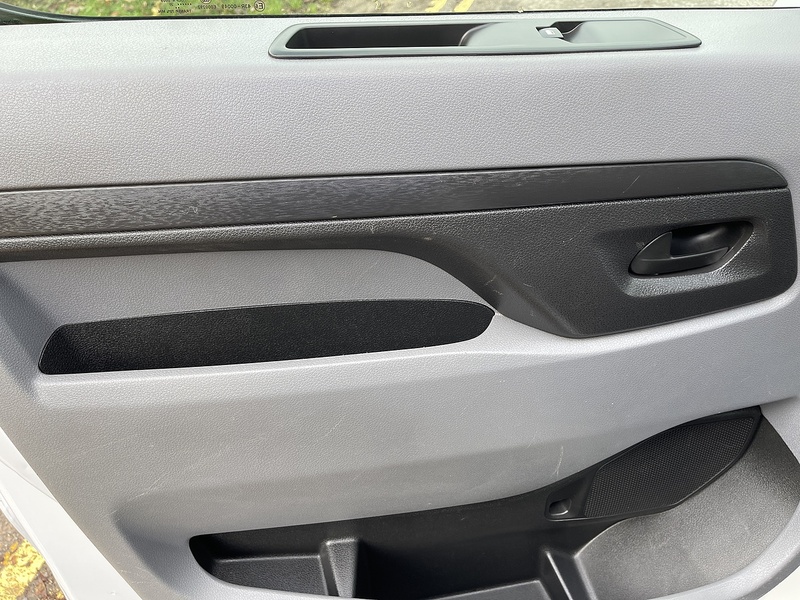 Vauxhall Vivaro 1.5 Turbo D 2900 Dynamic L2 H1 Euro 6 (s/s) 6dr - U405