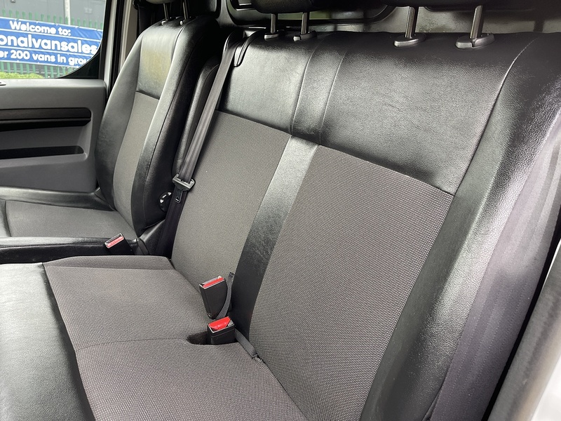 Vauxhall Vivaro 1.5 Turbo D 2900 Dynamic L2 H1 Euro 6 (s/s) 6dr - U405