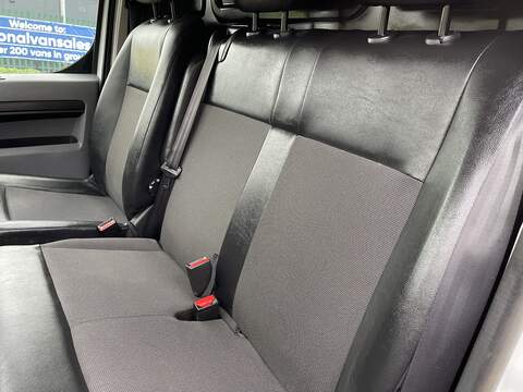 Vauxhall Vivaro 1.5 Turbo D 2900 Dynamic L2 H1 Euro 6 (s/s) 6dr - U405