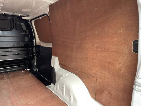 Vauxhall Vivaro 1.5 Turbo D 2900 Dynamic L2 H1 Euro 6 (s/s) 6dr - U405