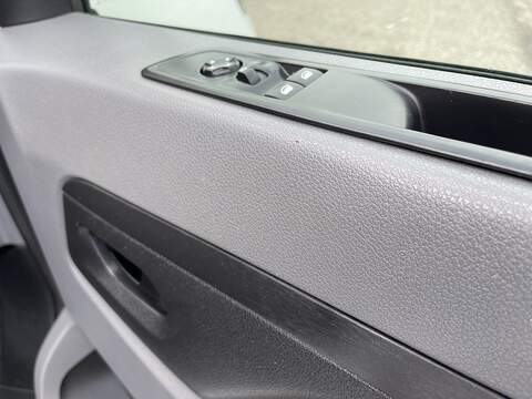 Vauxhall Vivaro 1.5 Turbo D 2900 Dynamic L2 H1 Euro 6 (s/s) 6dr - U405