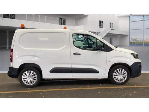 Peugeot Partner 1.5 BlueHDi 1000 Professional Standard Panel Van SWB Euro 6 (s/s) 5dr - U406