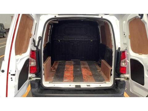 Peugeot Partner 1.5 BlueHDi 1000 Professional Standard Panel Van SWB Euro 6 (s/s) 5dr - U406