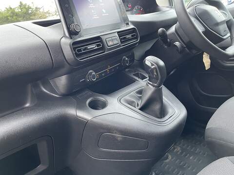 Peugeot Partner 1.5 BlueHDi 1000 Professional Standard Panel Van SWB Euro 6 (s/s) 5dr - U406