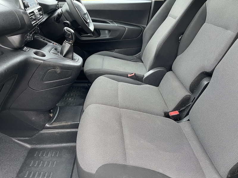 Peugeot Partner 1.5 BlueHDi 1000 Professional Standard Panel Van SWB Euro 6 (s/s) 5dr - U406