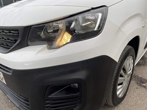 Peugeot Partner 1.5 BlueHDi 1000 Professional Standard Panel Van SWB Euro 6 (s/s) 5dr - U406