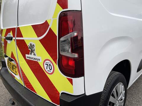 Peugeot Partner 1.5 BlueHDi 1000 Professional Standard Panel Van SWB Euro 6 (s/s) 5dr - U406