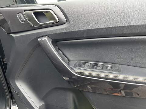 Ford Ranger 2.0 EcoBlue Wildtrak Auto 4WD Euro 6 (s/s) 4dr - U407