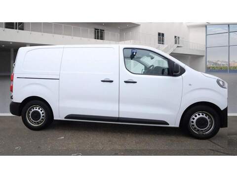 Peugeot Expert 1.5 BlueHDi 1000 Professional Premium Standard Panel Van MWB Euro 6 (s/s) 6dr - U408