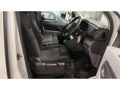 Peugeot Expert 1.5 BlueHDi 1000 Professional Premium Standard Panel Van MWB Euro 6 (s/s) 6dr - U408