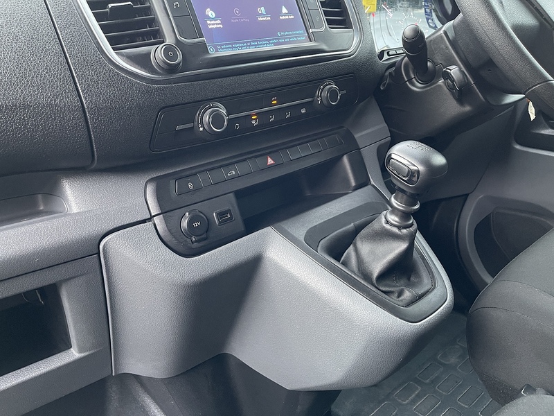 Peugeot Expert 1.5 BlueHDi 1000 Professional Premium Standard Panel Van MWB Euro 6 (s/s) 6dr - U408