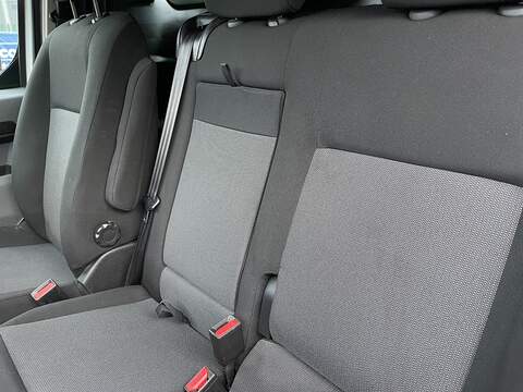 Peugeot Expert 1.5 BlueHDi 1000 Professional Premium Standard Panel Van MWB Euro 6 (s/s) 6dr - U408