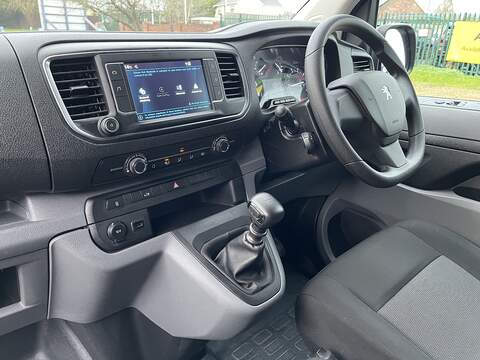 Peugeot Expert 1.5 BlueHDi 1000 Professional Premium Standard Panel Van MWB Euro 6 (s/s) 6dr - U408