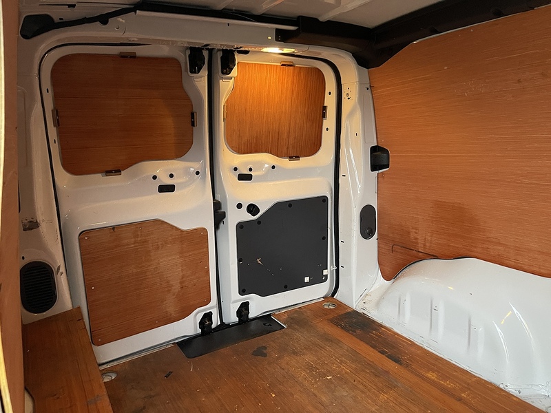 Peugeot Expert 1.5 BlueHDi 1000 Professional Premium Standard Panel Van MWB Euro 6 (s/s) 6dr - U408