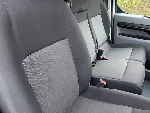 Peugeot Expert 1.5 BlueHDi 1000 Professional Premium Standard Panel Van MWB Euro 6 (s/s) 6dr - U408