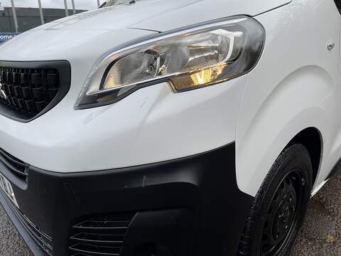 Peugeot Expert 1.5 BlueHDi 1000 Professional Premium Standard Panel Van MWB Euro 6 (s/s) 6dr - U408